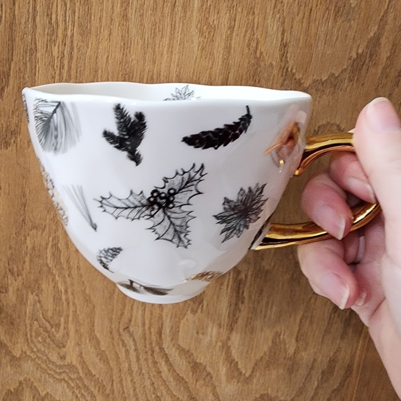Leaf Design Grace's Teaware Tea Mug - Picture 3 of 8